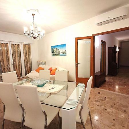Laura Apartment Venice 4 P. 15 M To Venice Mestre Buitenkant foto